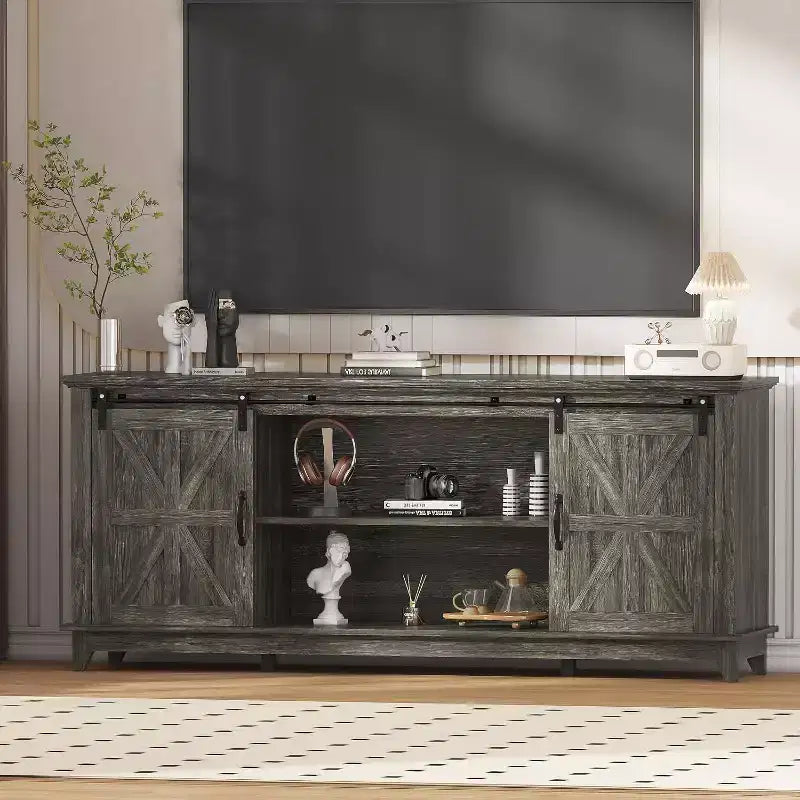 Meuble TV de ferme pour salon ou chambre à coucher de 168 cm, grand meuble TV avec étagères de rangement, meuble console multimédia avec porte coulissante de style grange