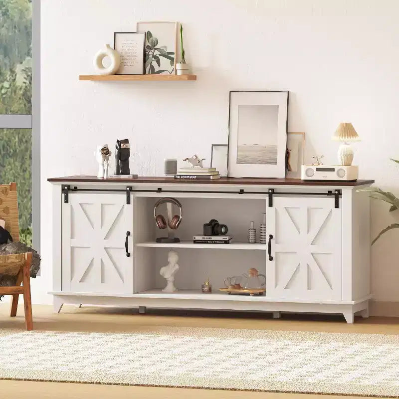 Meuble TV de ferme pour salon ou chambre à coucher de 168 cm, grand meuble TV avec étagères de rangement, meuble console multimédia avec porte coulissante de style grange